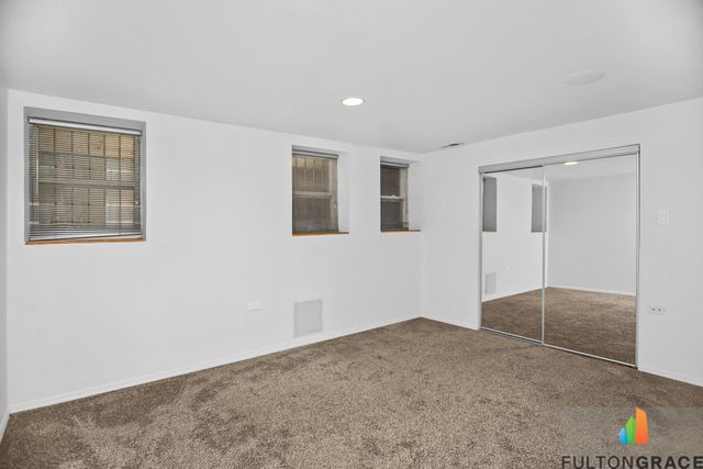 2744 W Warren Boulevard 1, Chicago, IL 60612