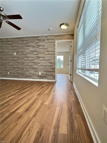 114 Cotswold CT, Williamsburg, VA 23185