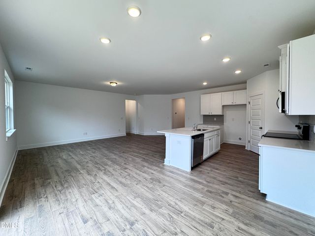 60 Seagrass Landing, Lillington, NC 27546
