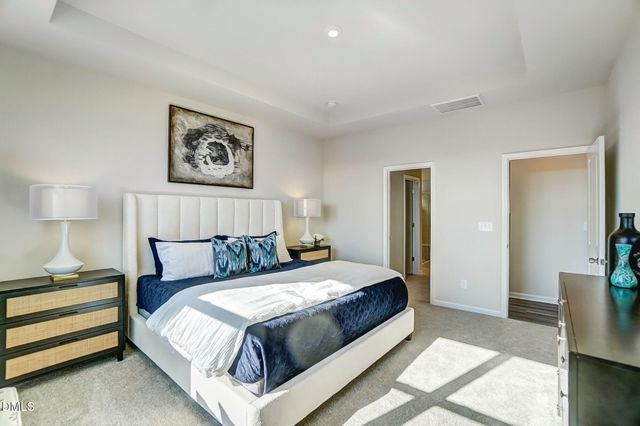 60 Seagrass Landing, Lillington, NC 27546
