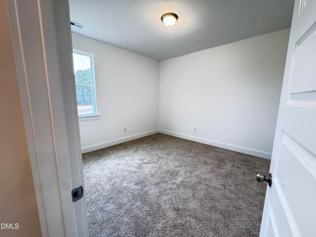 60 Seagrass Landing, Lillington, NC 27546