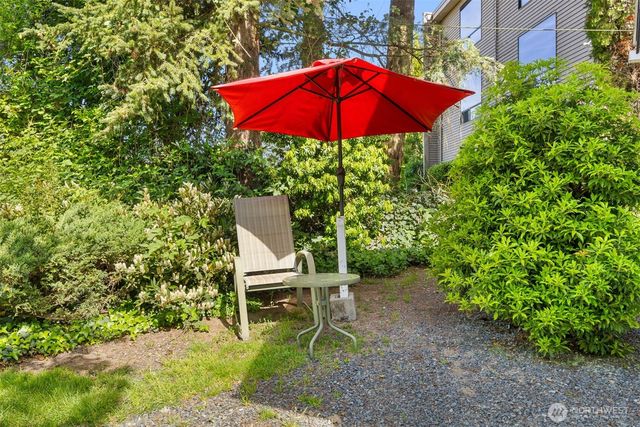 11438 99th Place NE, Kirkland, WA 98033