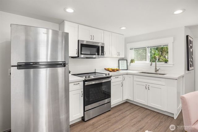 11438 99th Place NE, Kirkland, WA 98033