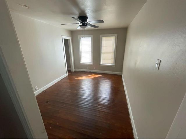 1112 W 5th Street, Port Arthur, TX 77640