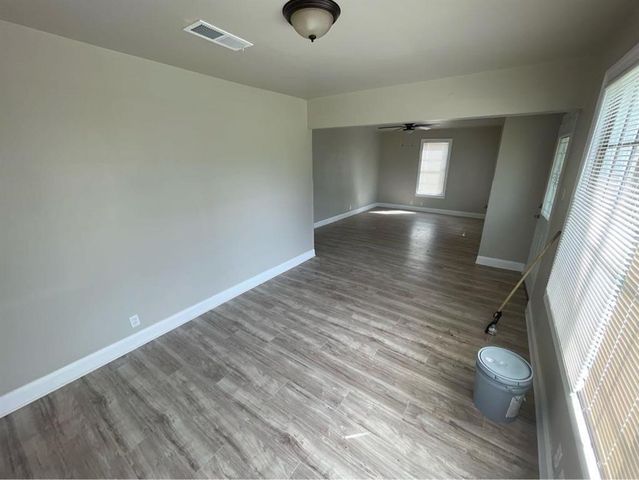 1112 W 5th Street, Port Arthur, TX 77640