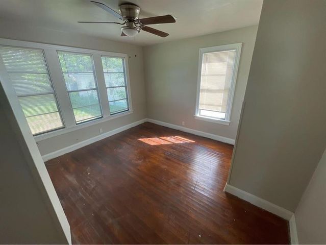 1112 W 5th Street, Port Arthur, TX 77640