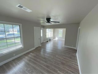 1112 W 5th Street, Port Arthur, TX 77640