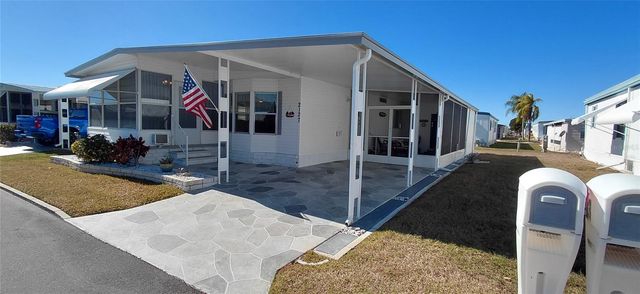 2127 MANOA DRIVE, Holiday, FL 34691