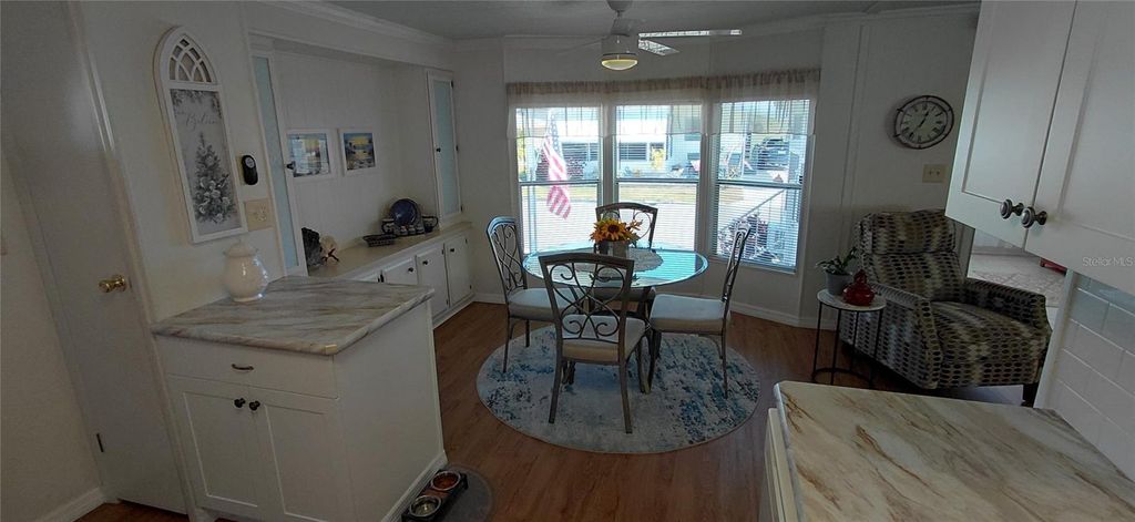 Image 6 of property listing at 2127 MANOA DRIVE, Holiday, FL 34691