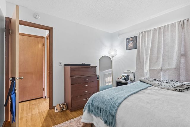 159 Crestridge Drive NW, Cedar Rapids, IA 52405