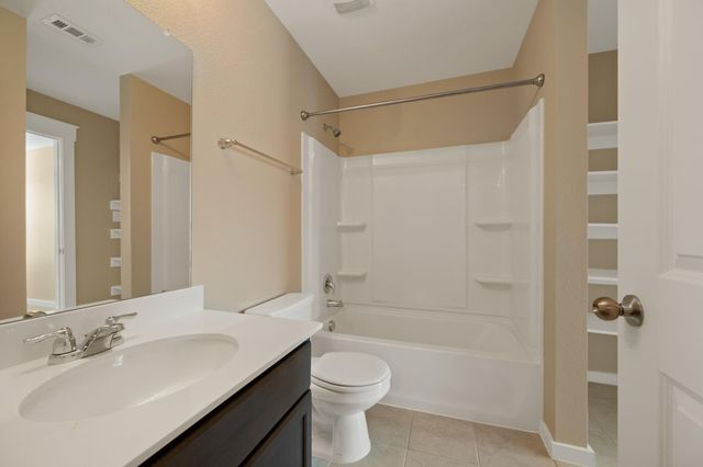 602 Knopper ST B, Pflugerville, TX 78660