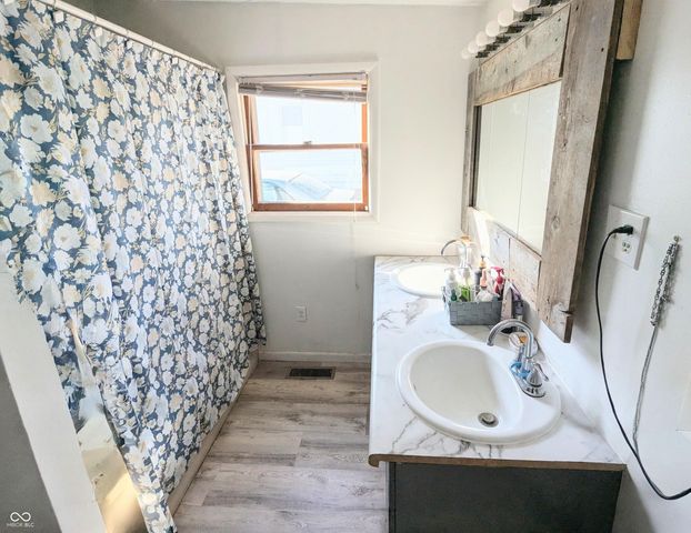 212 E Garfield Street, Alexandria, IN 46001