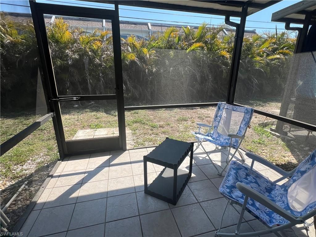 Image 7 of property listing at 4513 SW 8th CT 109, Cape Coral, FL 33914