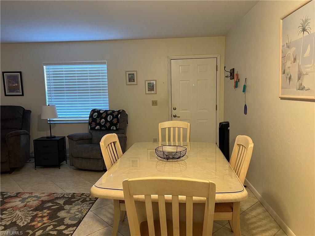 Image 9 of property listing at 4513 SW 8th CT 109, Cape Coral, FL 33914