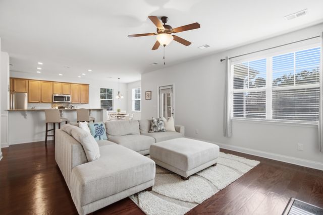 2607 Lohr Drive, Mount Pleasant, SC 29466