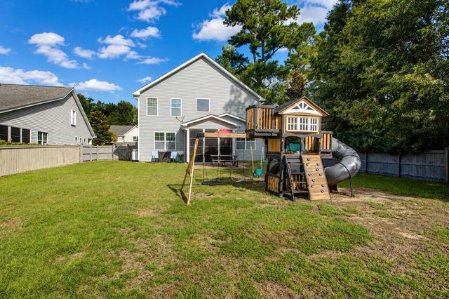 2607 Lohr Drive, Mount Pleasant, SC 29466