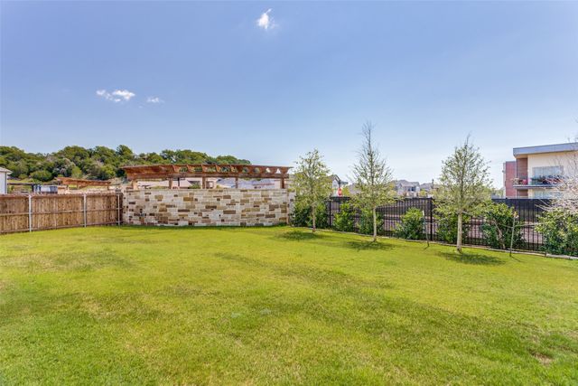 101 W Furlong, Willow Park, TX 76087