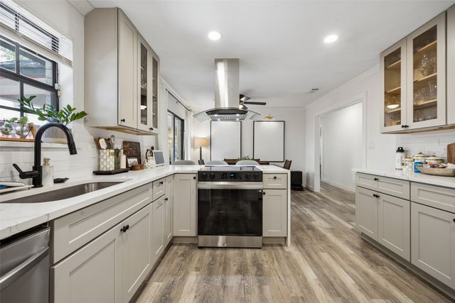 5605 Reiger Avenue, Dallas, TX 75214