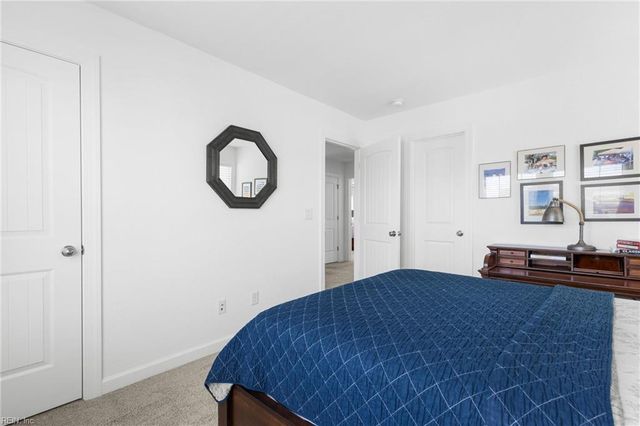 206 Ryker RD E, Moyock, NC 27958