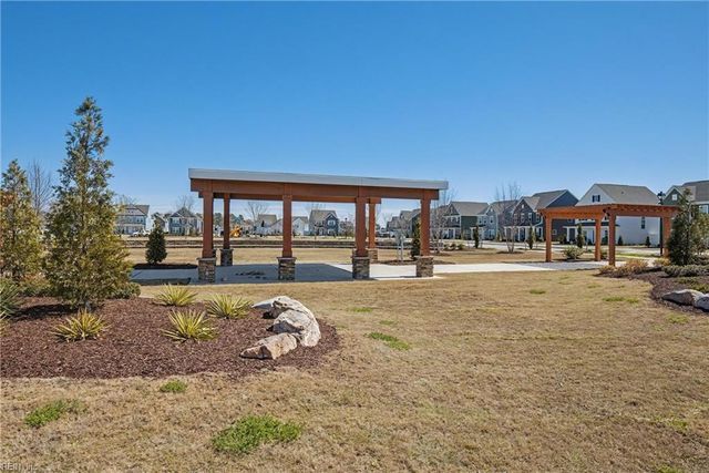 206 Ryker RD E, Moyock, NC 27958