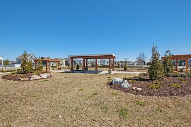 206 Ryker RD E, Moyock, NC 27958