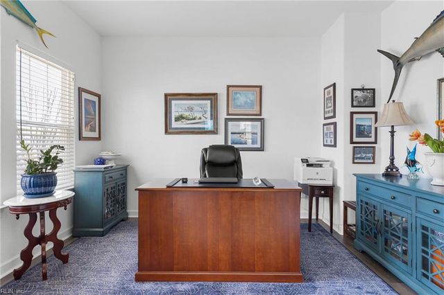 206 Ryker RD E, Moyock, NC 27958