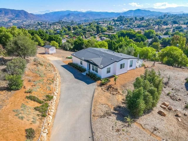 812 Quail Hill, Fallbrook, CA 92028