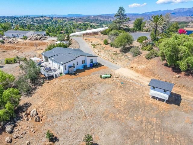 812 Quail Hill, Fallbrook, CA 92028