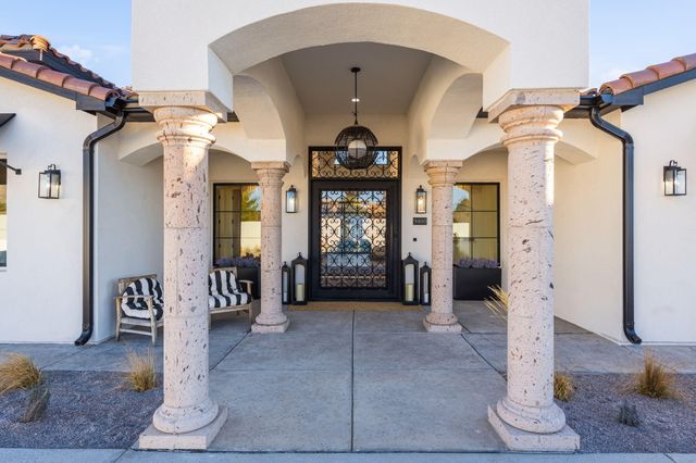 9400 Elena Drive NE, Albuquerque, NM 87122