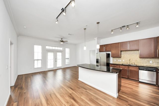 6363 San Felipe Street 313, Houston, TX 77057