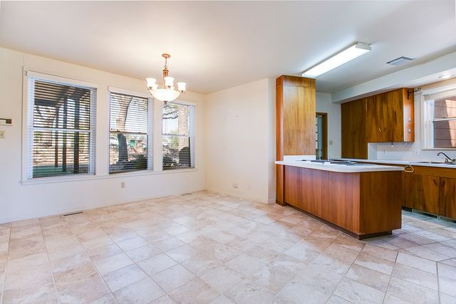 4201 River Bend Dr, San Angelo, TX 76903