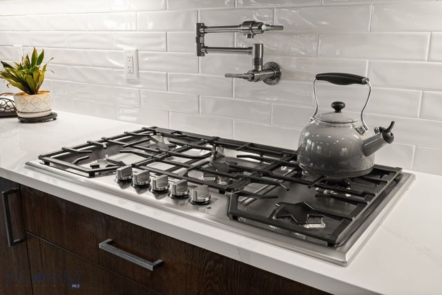 589 Tillyfour Road, Bozeman, MT 59718