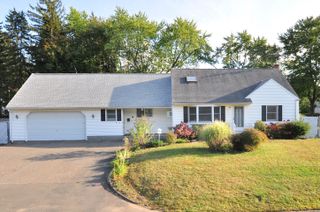 18 Play Road, Enfield, CT 06082