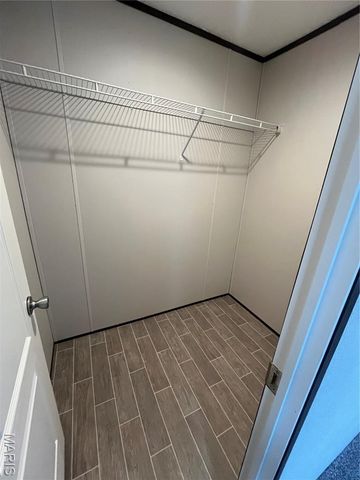 845 Highway EE, Winfield, MO 63389