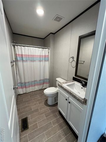 845 Highway EE, Winfield, MO 63389