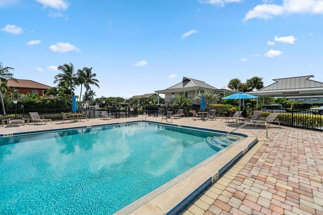 8884 SE Pelican Island Way, Hobe Sound, FL 33455