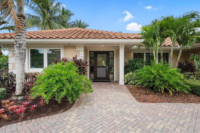 8884 SE Pelican Island Way, Hobe Sound, FL 33455