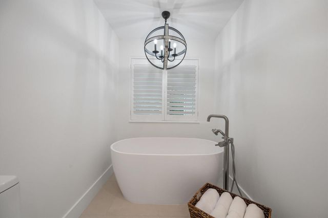 8884 SE Pelican Island Way, Hobe Sound, FL 33455