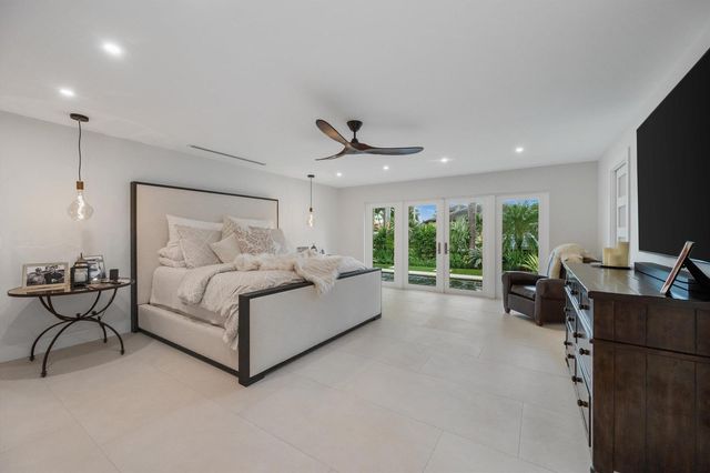 8884 SE Pelican Island Way, Hobe Sound, FL 33455