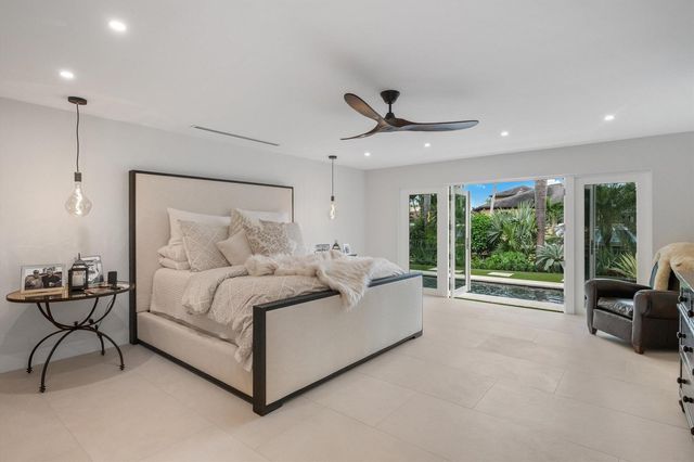 8884 SE Pelican Island Way, Hobe Sound, FL 33455