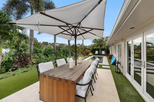 8884 SE Pelican Island Way, Hobe Sound, FL 33455