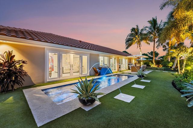 8884 SE Pelican Island Way, Hobe Sound, FL 33455