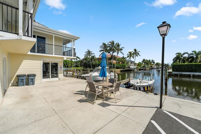 8884 SE Pelican Island Way, Hobe Sound, FL 33455