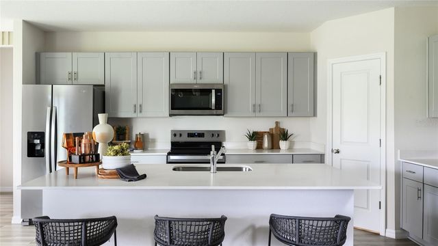 4136 RIVER BEACON BOULEVARD, Davenport, FL 33837