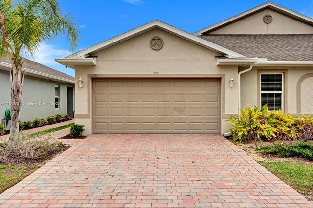 20462 Plumwood Loop, North Fort Myers, FL 33917