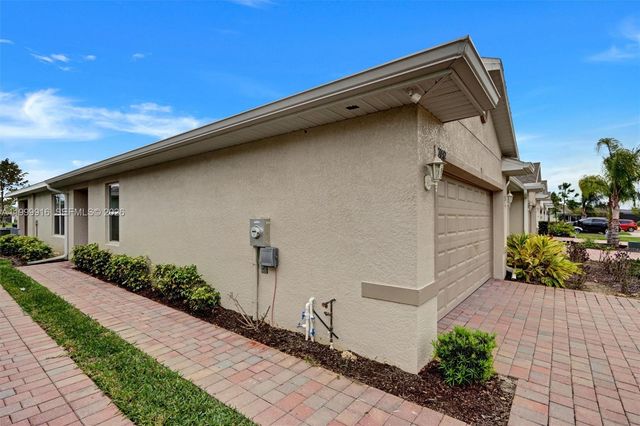 20462 Plumwood Loop, North Fort Myers, FL 33917