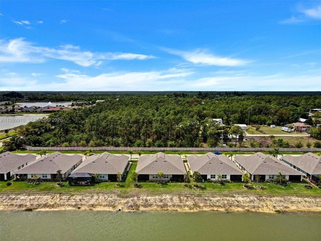 20462 Plumwood Loop, North Fort Myers, FL 33917