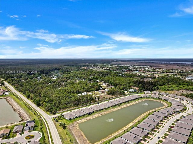 20462 Plumwood Loop, North Fort Myers, FL 33917