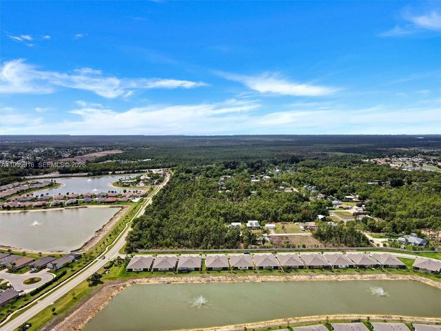 20462 Plumwood Loop, North Fort Myers, FL 33917