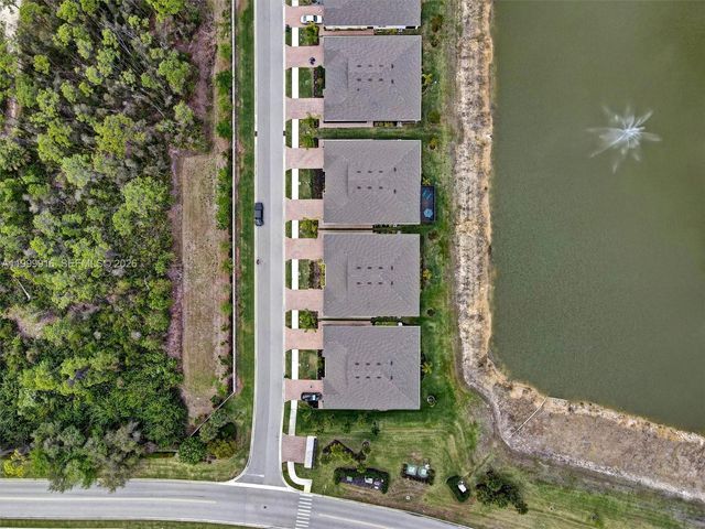 20462 Plumwood Loop, North Fort Myers, FL 33917